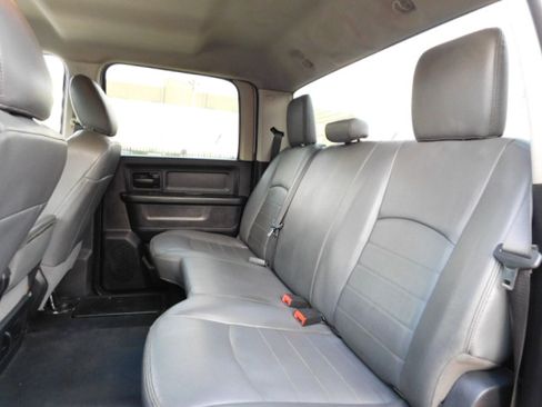 Used 2017 RAM 3500 Tradesman image 15