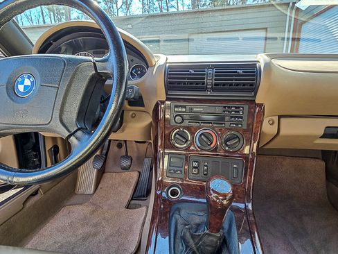 Used 1998 BMW Z3 2.8 image 17