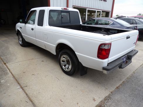 Used 2001 Ford Ranger 2WD SuperCab XLT image 2