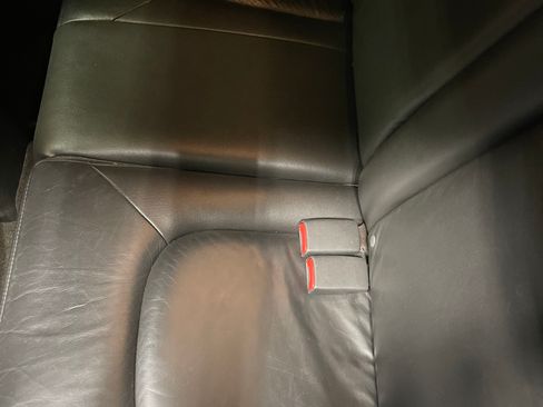 Used 2010 Chevrolet HHR LT image 4