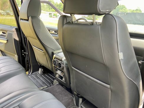 Used 2010 Land Rover Range Rover Sport Supercharged AWD/4WD image 31