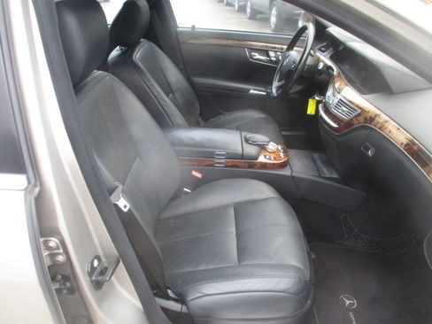 Used 2007 Mercedes-Benz S 550 image 13