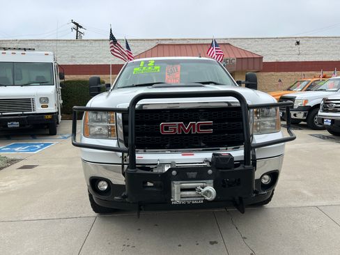 Used 2012 GMC Sierra 2500 4x4 Extended Cab image 2