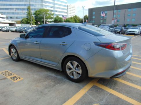 Used 2015 Kia Optima LX image 6