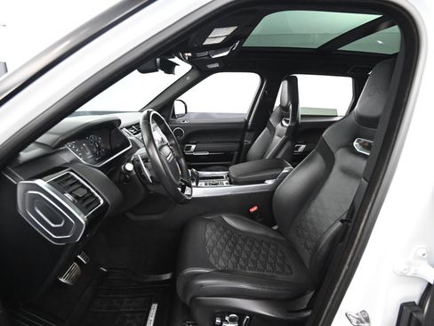 Used 2022 Land Rover Range Rover Sport SVR image 38