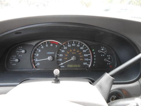 Used 2006 Toyota Sequoia 2WD SR5 image 17