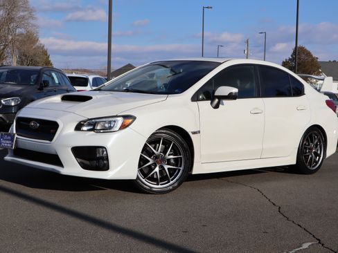 Used 2015 Subaru WRX STI Limited image 2
