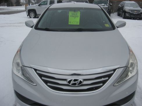 Used 2014 Hyundai Sonata GLS image 2