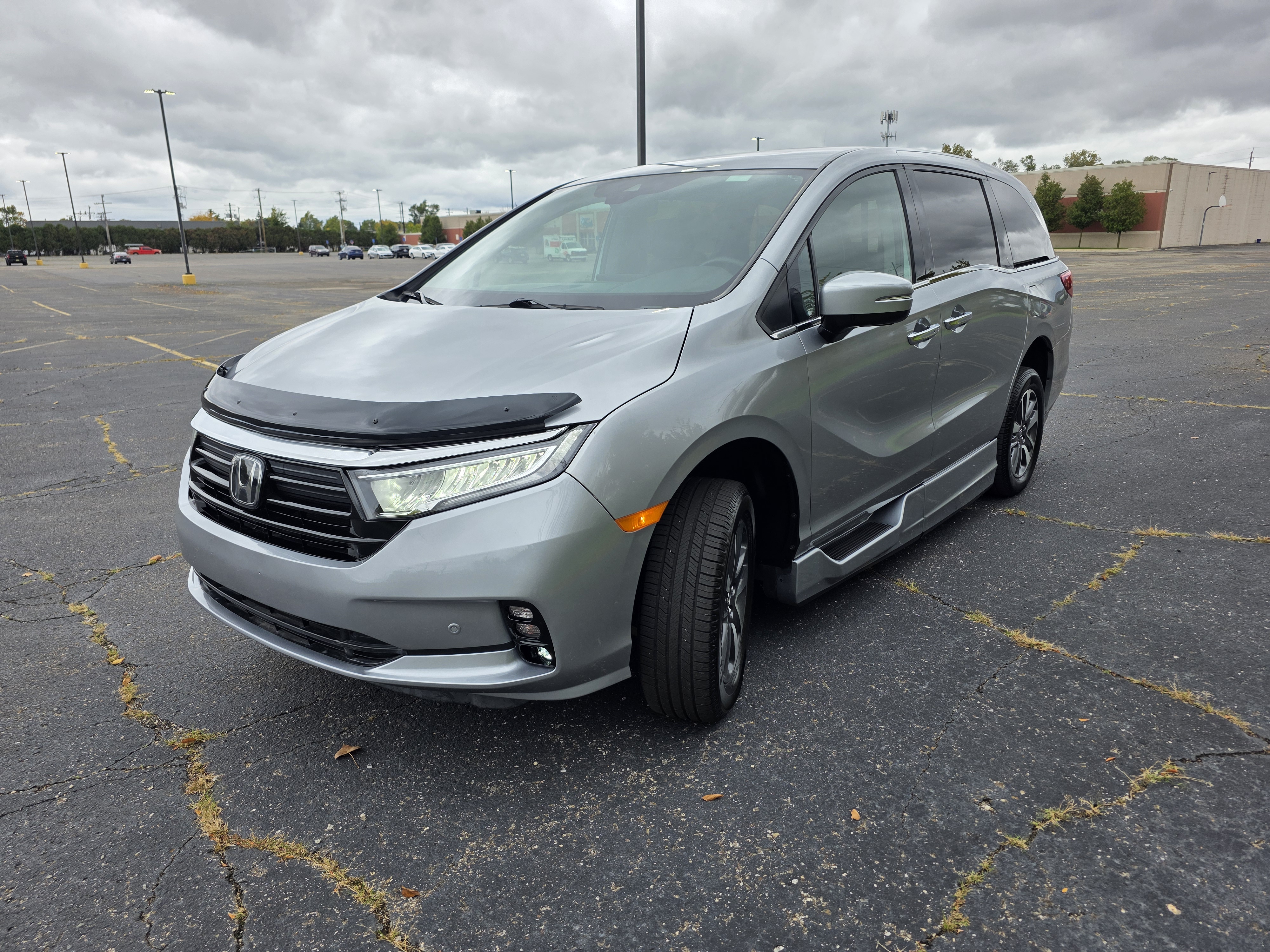 Used 2021 Honda Odyssey Elite image 9