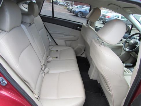 Used 2013 Subaru XV Crosstrek 2.0i Limited image 18