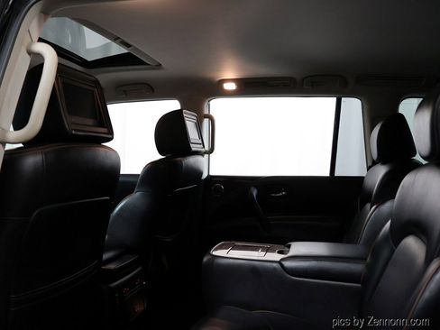 Used 2017 Nissan Armada Platinum image 14