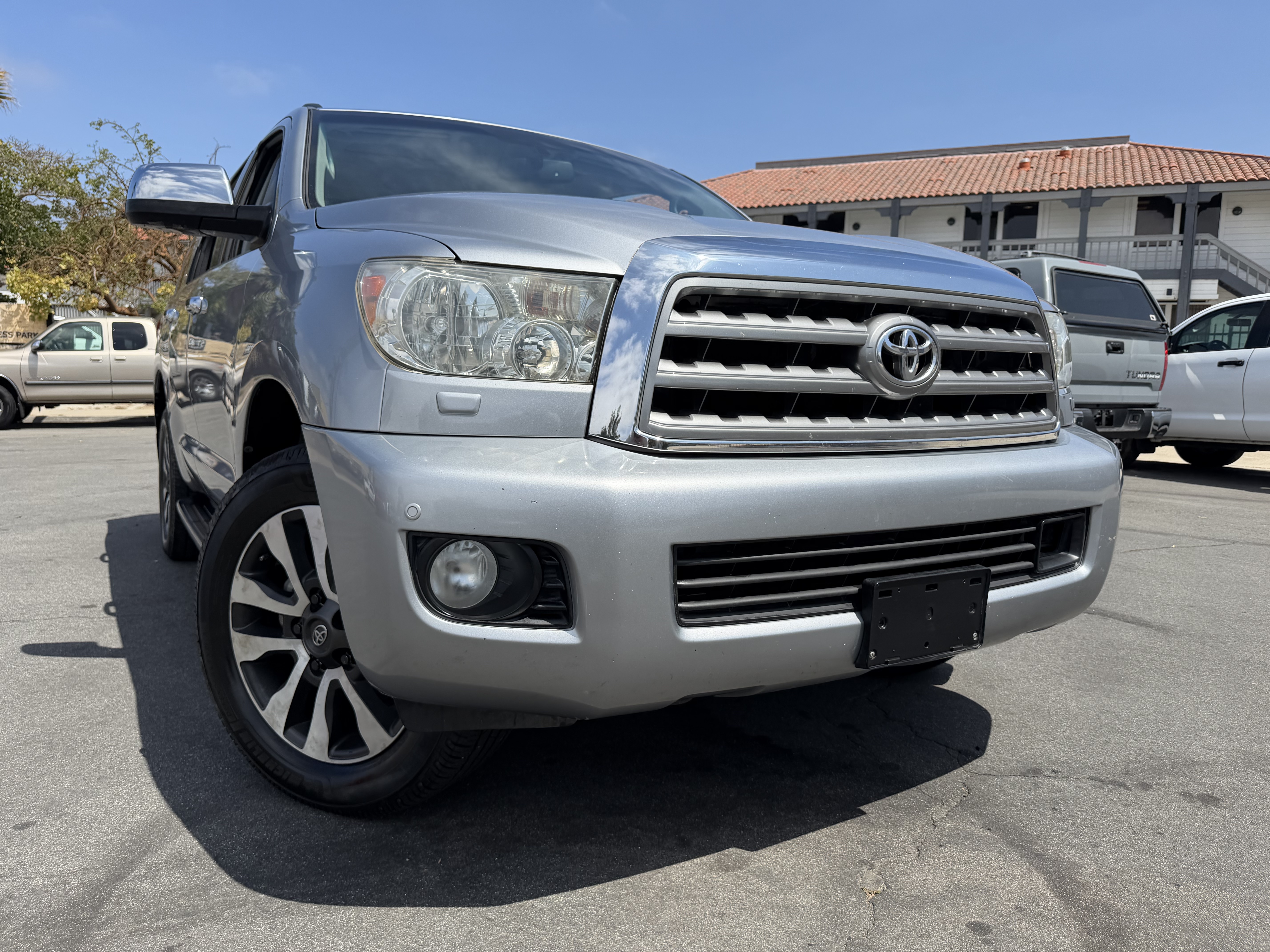 Used 2013 Toyota Sequoia Platinum AWD/4WD image 15