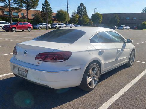 Used 2015 Volkswagen CC Sport image 5