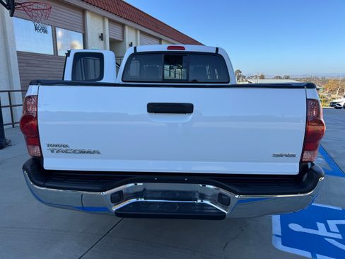 Used 2007 Toyota Tacoma image 9