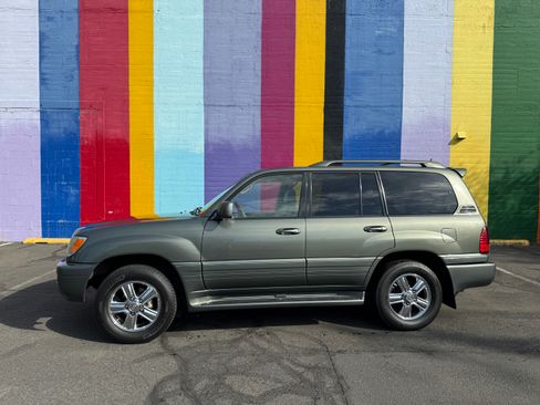 Used 2007 Lexus LX 470 image 1