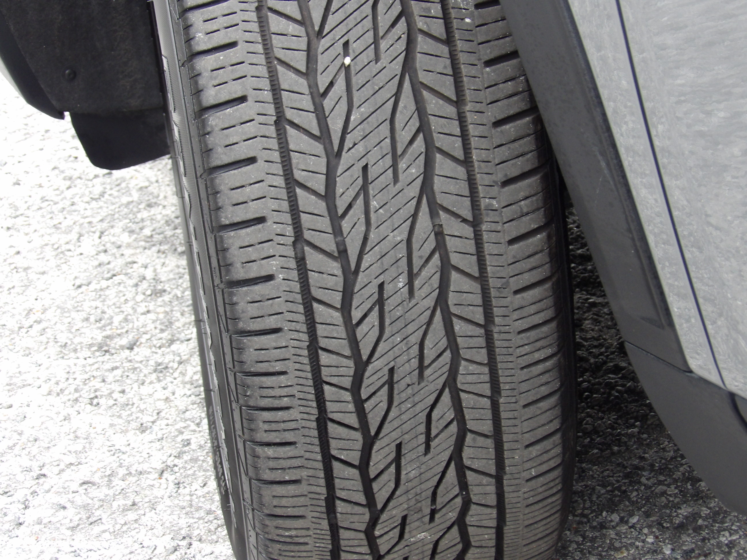 Used 2026 GMC Acadia FWD Elevation image 13