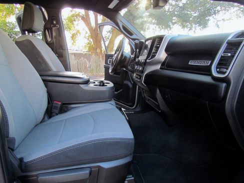 Used 2024 RAM 2500 Big Horn image 21