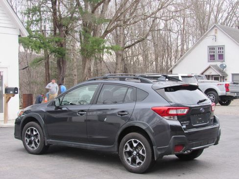 Used 2018 Subaru Crosstrek 2.0i Premium image 5