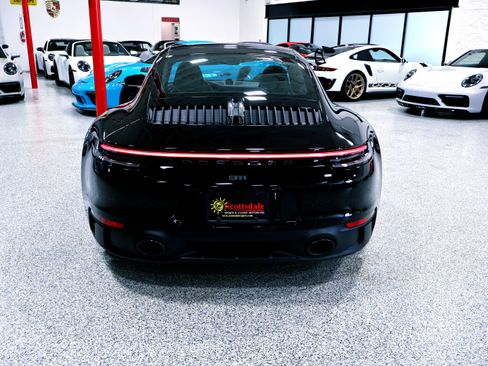 Used 2024 Porsche 911 Carrera GTS image 16