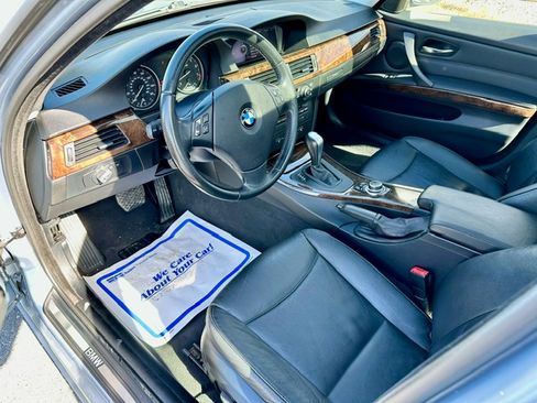 Used 2011 BMW 328i xDrive image 11