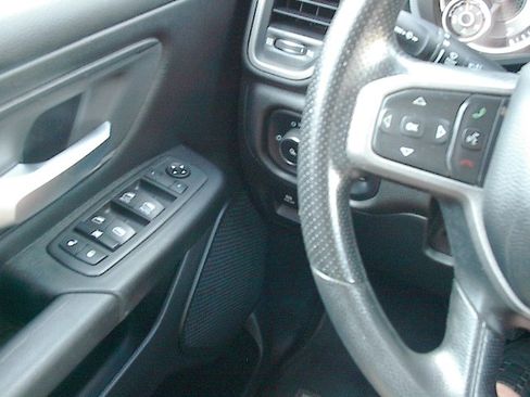 Used 2020 RAM 1500 Tradesman image 17