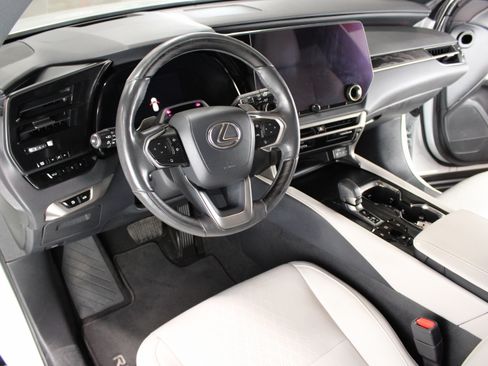 Used 2023 Lexus RX 350 FWD image 5