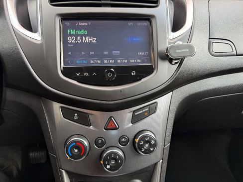Used 2016 Chevrolet Trax LTZ FWD image 15