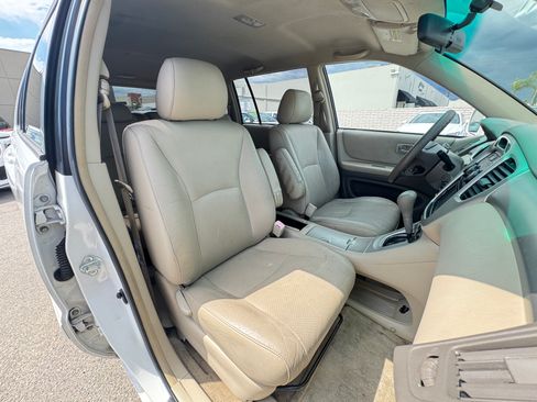 Used 2006 Toyota Highlander 2WD image 19