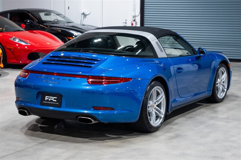 Used 2015 Porsche 911 Targa 4 AWD/4WD image 13