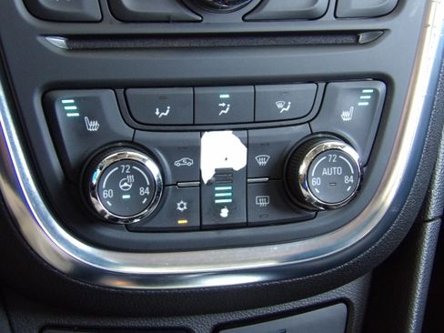 Used 2014 Buick Encore FWD Leather image 3