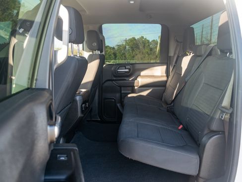 Used 2022 Chevrolet Silverado 2500 LT image 17