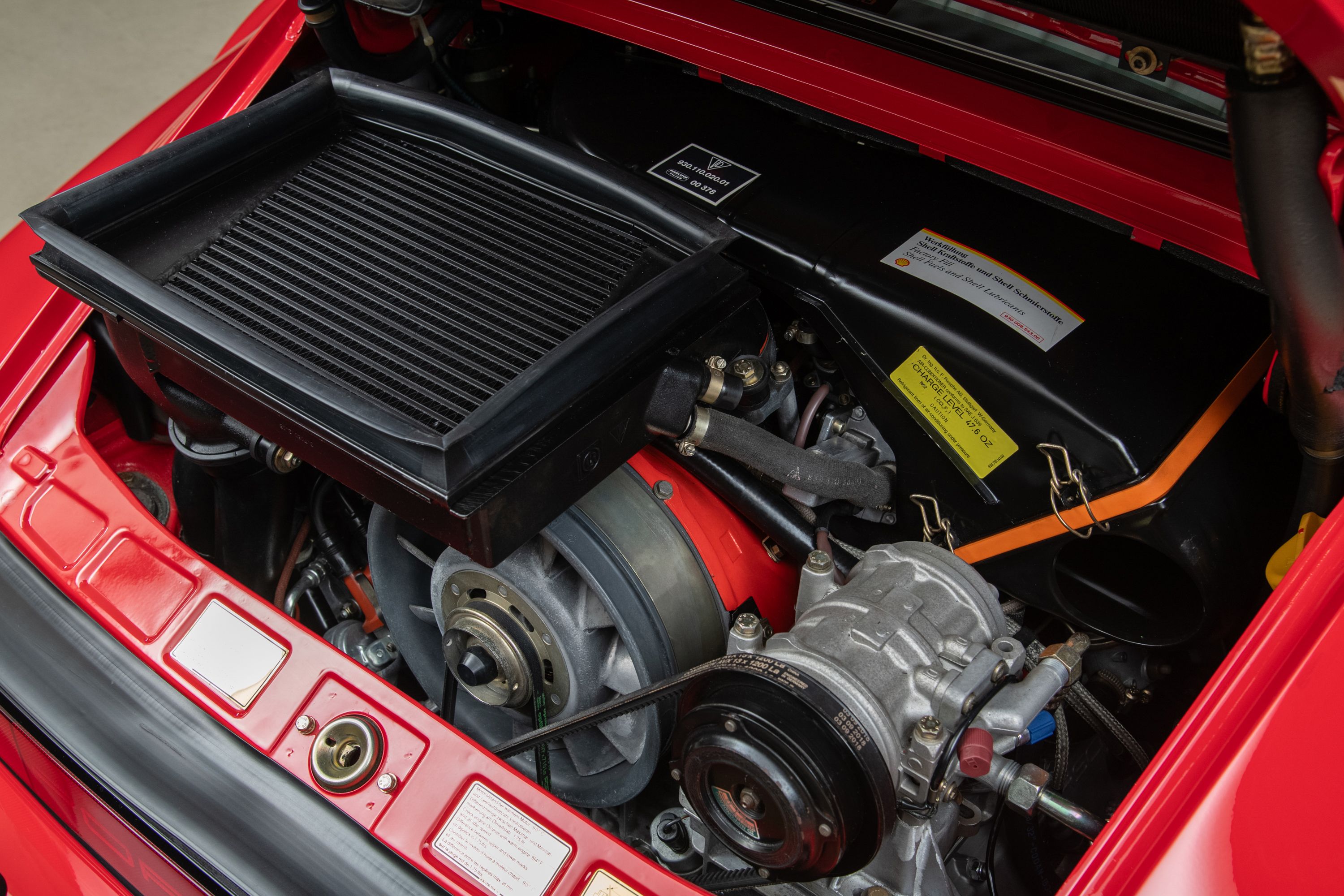 Used 1988 Porsche 911 Turbo Coupe RWD image 35