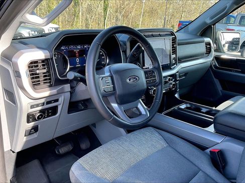 Used 2023 Ford F150 XLT image 13