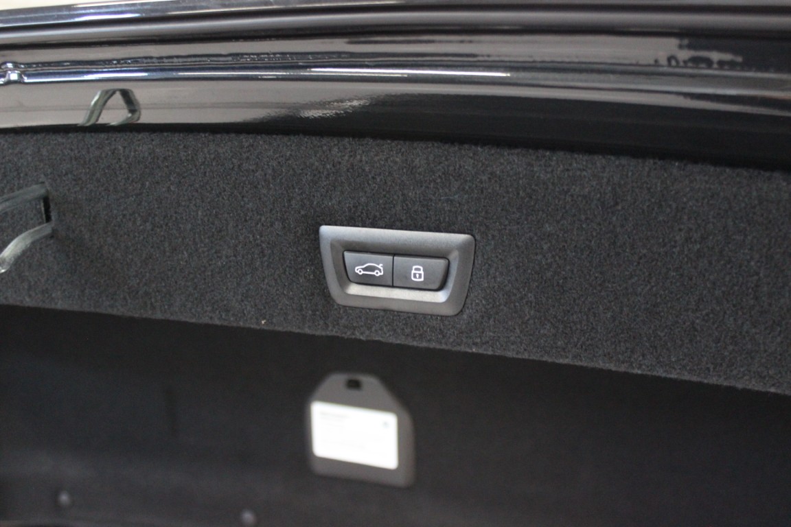 Used 2024 BMW i7 xDrive60 AWD/4WD image 60