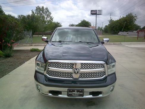 Used 2014 RAM 1500 Laramie AWD/4WD image 21