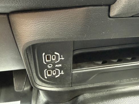 Used 2024 RAM 2500 4x4 Crew Cab Tradesman image 13