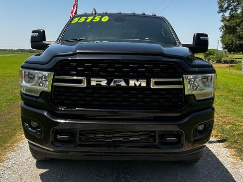 Used 2024 RAM 3500 4x4 Crew Cab Big Horn DRW image 11
