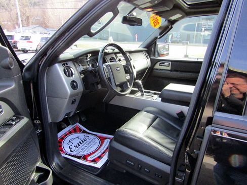 Used 2014 Ford Expedition EL Limited image 16