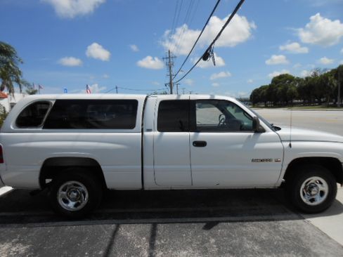 Used 2001 Dodge Ram 1500 Truck 2WD Club Cab image 7