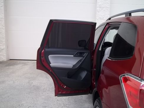 Used 2018 Subaru Forester 2.5i Premium image 19