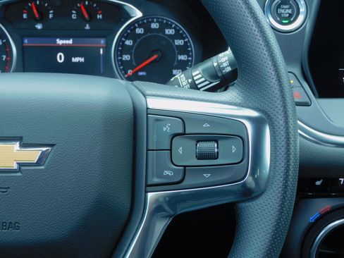 Used 2024 Chevrolet Blazer LT image 24