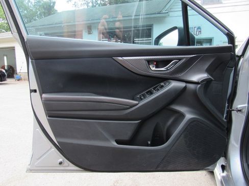 Used 2017 Subaru Impreza 2.0i Sport Hatchback AWD/4WD image 18