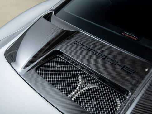 Used 2018 Porsche 911 GT2 RS image 85