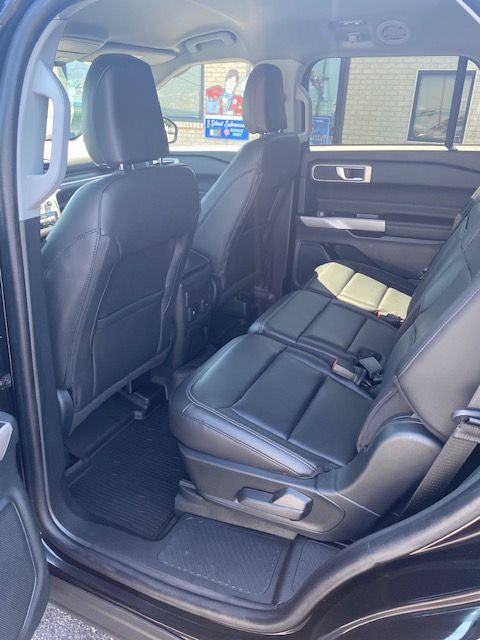 Used 2024 Ford Explorer 4WD XLT image 22