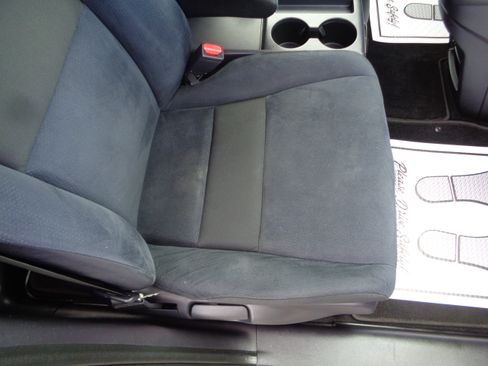 Used 2011 Honda CR-V Special Edition image 32