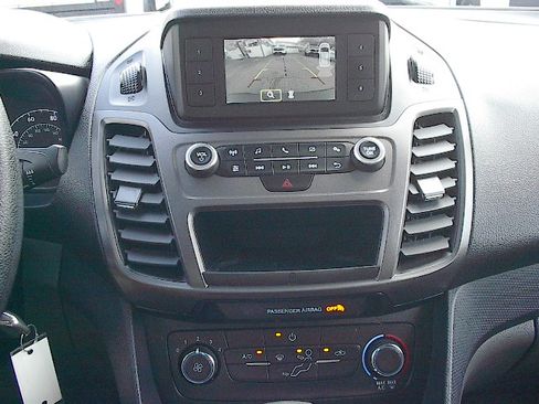 Used 2022 Ford Transit Connect XL FWD image 13