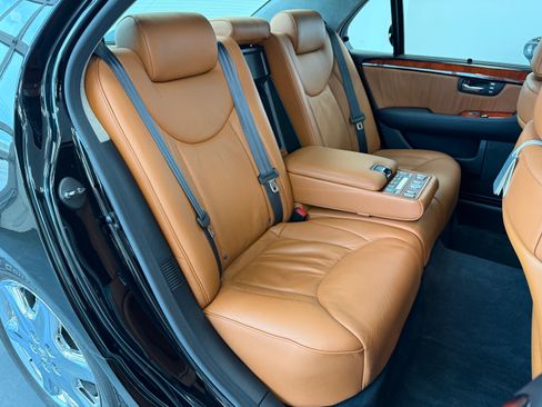 Used 2004 Lexus LS 430 image 34