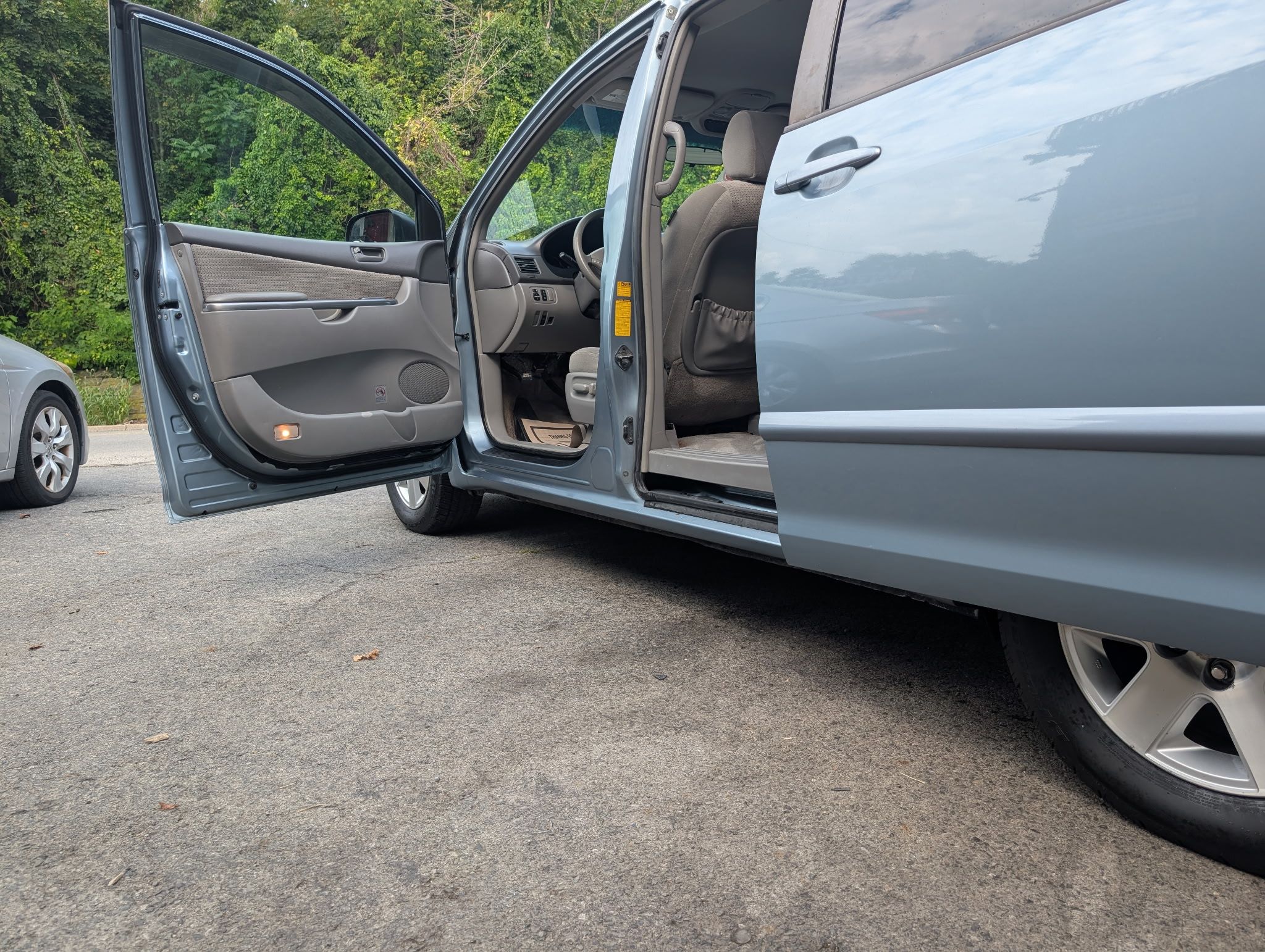 Used 2008 Toyota Sienna LE FWD image 10