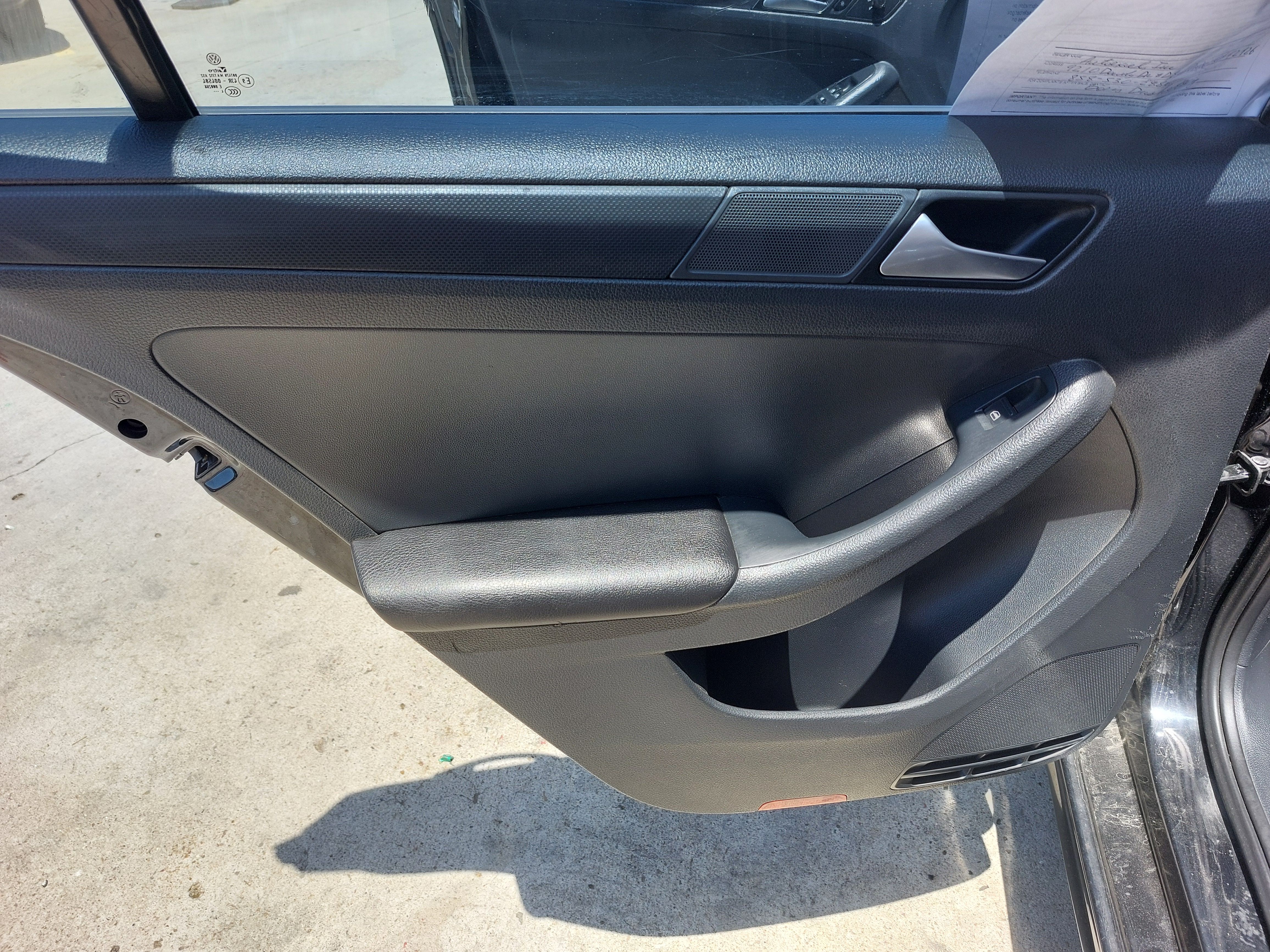Used 2015 Volkswagen Jetta S Sedan FWD image 25