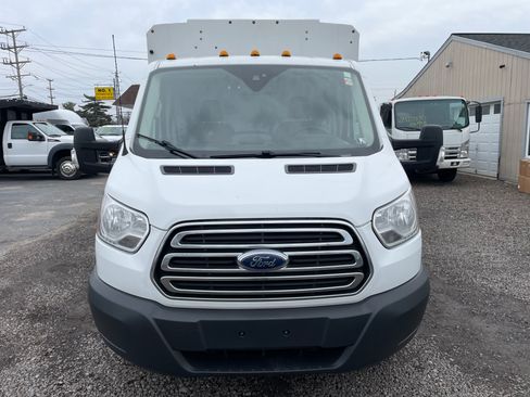 Used 2018 Ford Transit 350 image 2